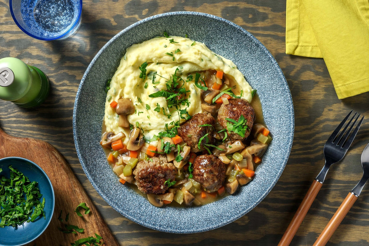 Traditional Mashed Potato Stew with Meatballs